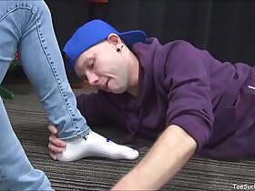 Gizzy and Tristan Christmas Hot Toe Sucking